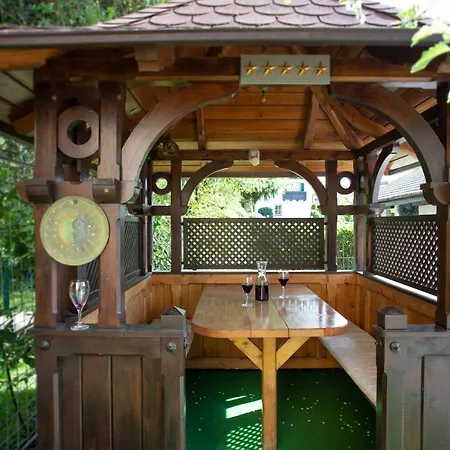 Lakebled Albergue Bled