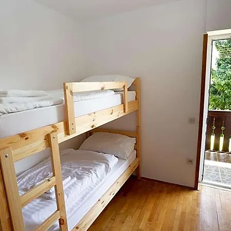 Hostel Lakebled
