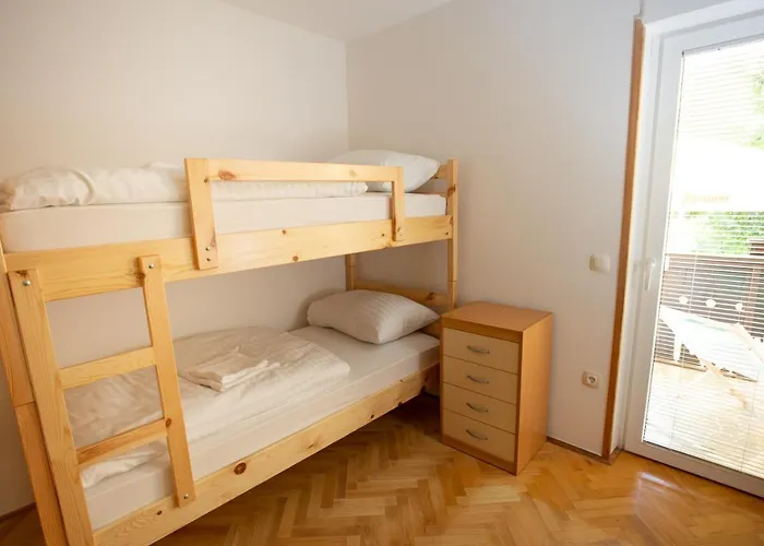 Lakebled Albergue Bled